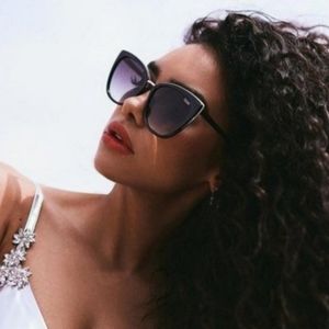 QUAY Australia Sunglasses - My Girl 126 - Matte Black & Siver - Cat Eye